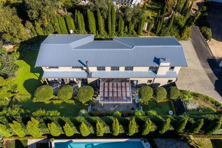 Photo of property in 11 Woodford Heights, Havelock North, 4130