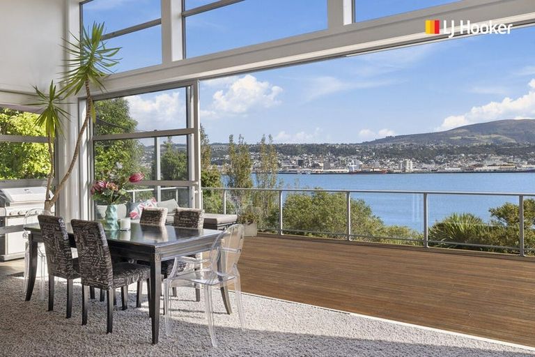 Photo of property in 8a Doon Street, Vauxhall, Dunedin, 9013