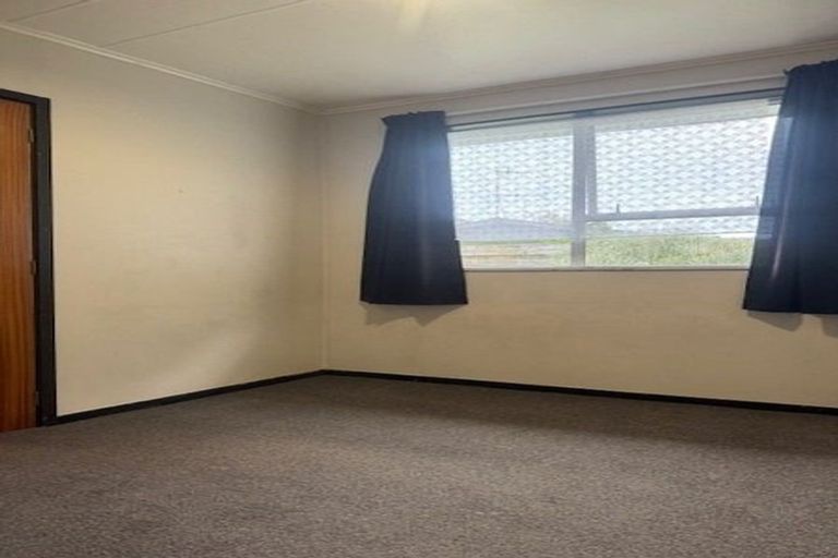 Photo of property in 3/9 Lyttelton Crescent, Tamatea, Napier, 4112