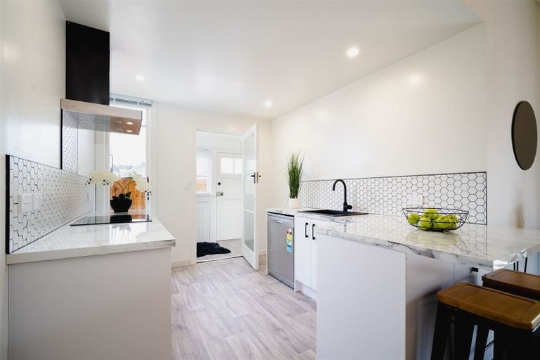 Photo of property in 36 Bathgate Street, South Dunedin, Dunedin, 9012