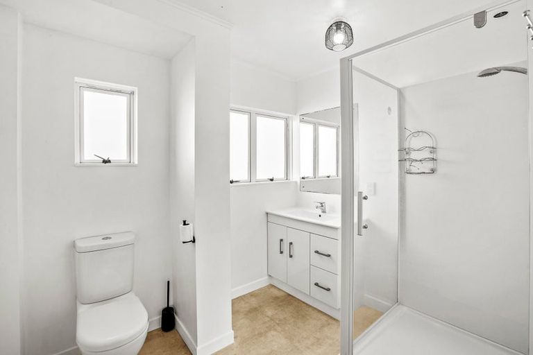 Photo of property in 2a Wanaka Terrace, Bell Block, New Plymouth, 4312