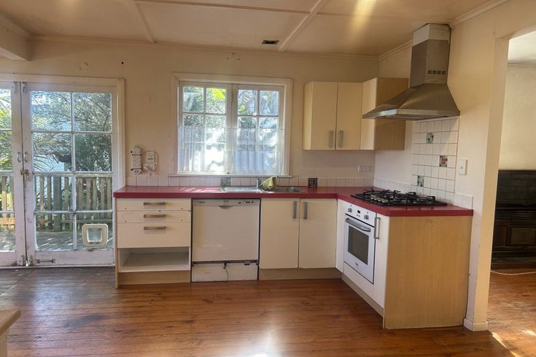 Photo of property in 152b Glengarry Road, Glen Eden, Auckland, 0602