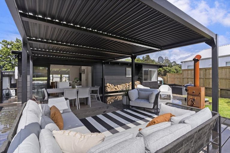 Photo of property in 115 Brook Place, Whangamata, 3620