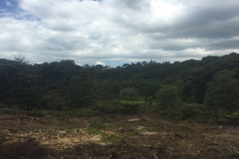 Photo of property in 387 Paremoremo Road, Paremoremo, Auckland, 0632