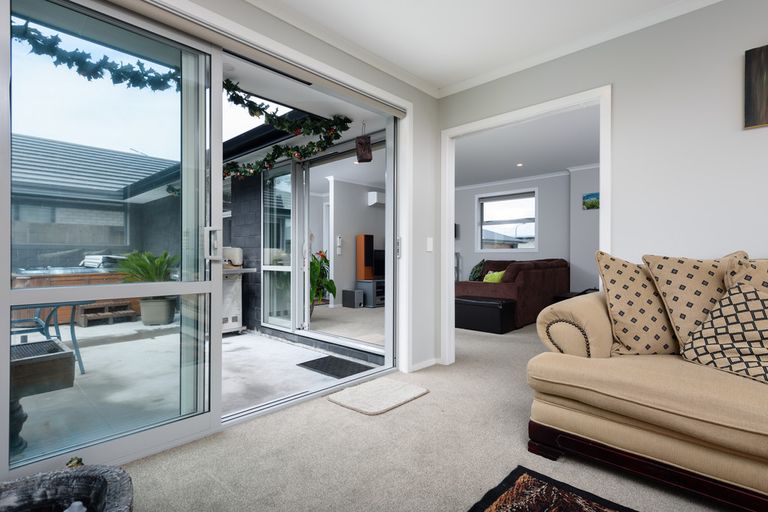 Photo of property in 17 Kanono Close, Papamoa Beach, Papamoa, 3118