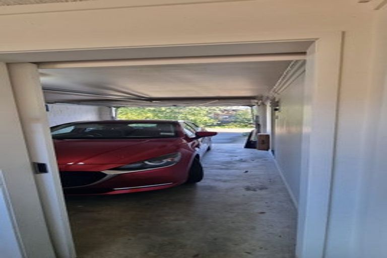 Photo of property in 1/9 Napoleon Avenue, Milford, Auckland, 0620