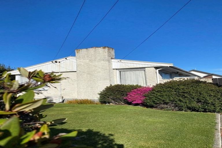 Photo of property in 9 Shaftesbury Street, Avonhead, Christchurch, 8042