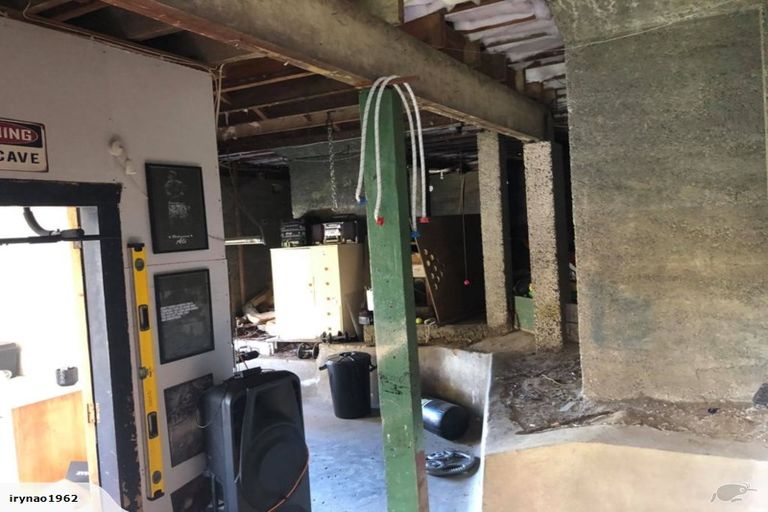 Photo of property in 43 Glen Road, Mornington, Dunedin, 9011