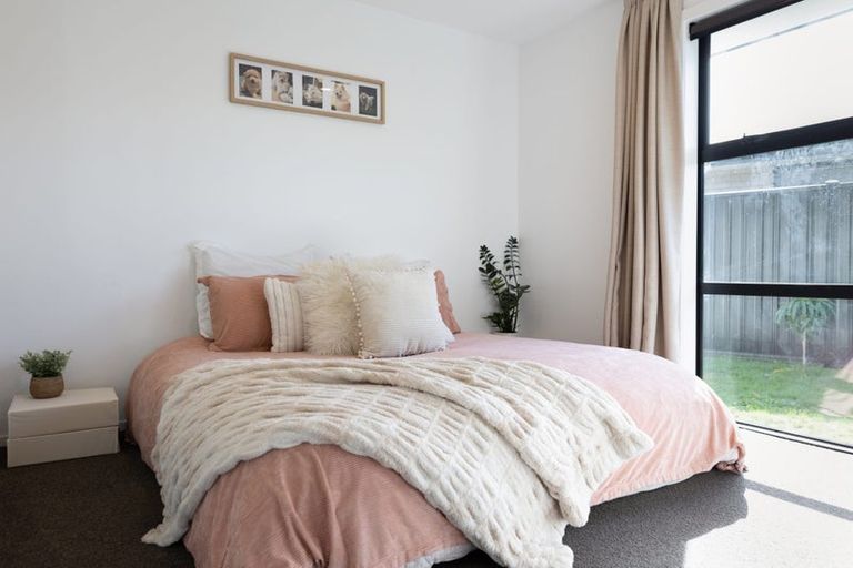 Photo of property in 2a Whitcombe Street, Lepperton, New Plymouth, 4373