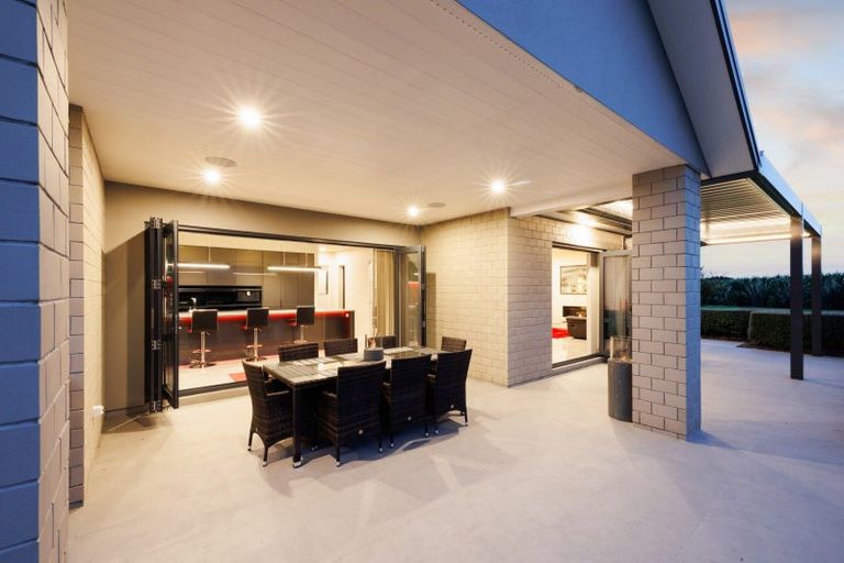 Photo of property in 581 Lethbridge Road, Halcombe, Feilding, 4775