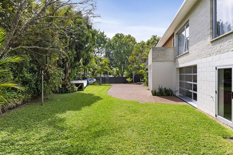 Photo of property in 123 Braemar Road, Castor Bay, Auckland, 0620