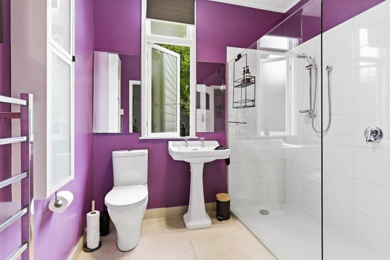 Photo of property in 139 Eglinton Road, Mornington, Dunedin, 9011