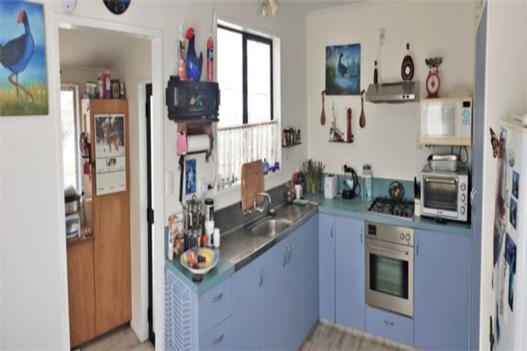 Photo of property in 1 Seadown Crescent, Amberley, 7410