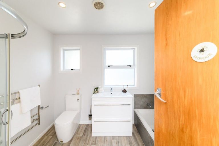 Photo of property in 88a Brightwater Terrace, Terrace End, Palmerston North, 4410