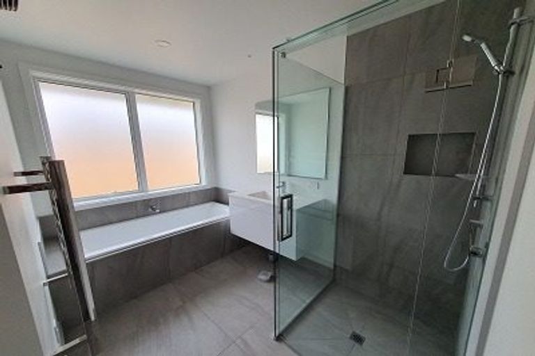 Photo of property in 5 Walton Way, Lower Shotover, Queenstown, 9304