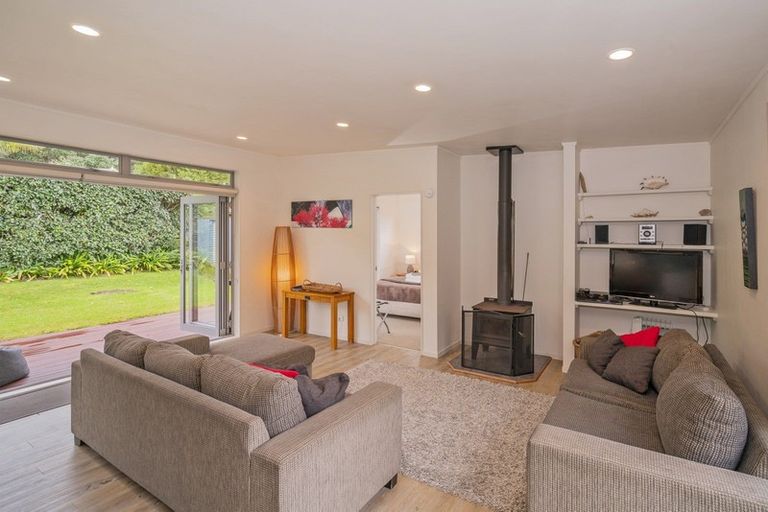 Photo of property in 5 Grange Road, Hahei, Whitianga, 3591