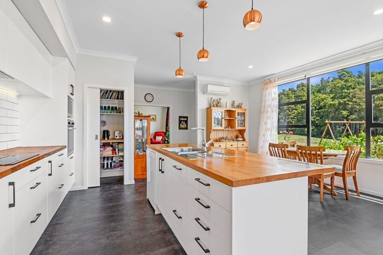 Photo of property in 22 Genia Drive, Wakefield, 7025