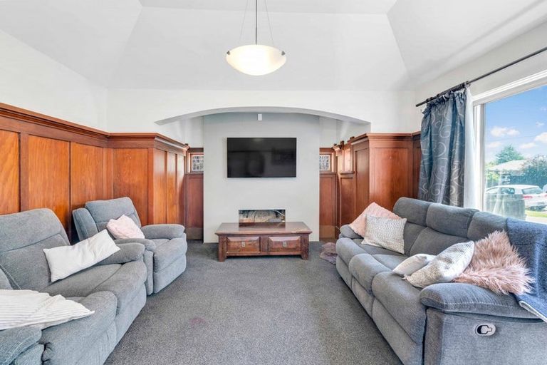 Photo of property in 20 Coopers Road, Dallington, Christchurch, 8061