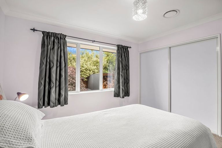 Photo of property in 6 Ormandy Court, Amberley, 7410