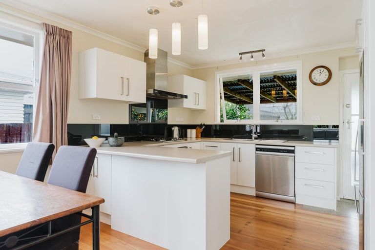 Photo of property in 20 Springfield Crescent, Enderley, Hamilton, 3214