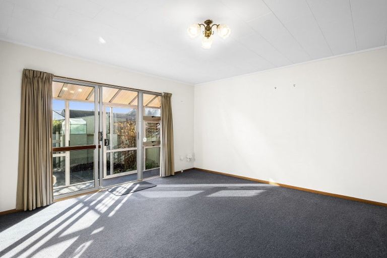 Photo of property in 20b Oxford Street, South Dunedin, Dunedin, 9012