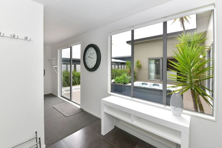 Photo of property in 76 Omana Avenue, Shelly Beach, Helensville, 0874