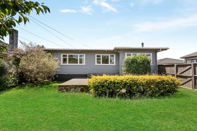 Photo of property in 1/30 Gloucester Road, Manurewa, Auckland, 2102