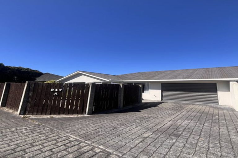 Photo of property in 247a Avonhead Road, Avonhead, Christchurch, 8042