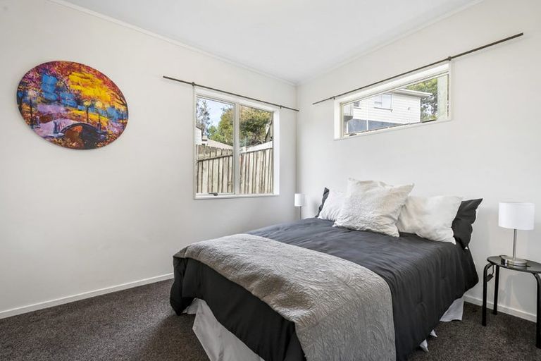 Photo of property in 66 Spinella Drive, Bayview, Auckland, 0629