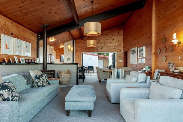 Photo of property in 6 Makorori Beach Road, Makorori, Gisborne, 4073