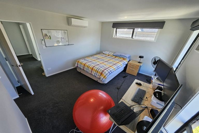 Photo of property in 16 Porokaiwhiri Street, Crofton Downs, Wellington, 6035