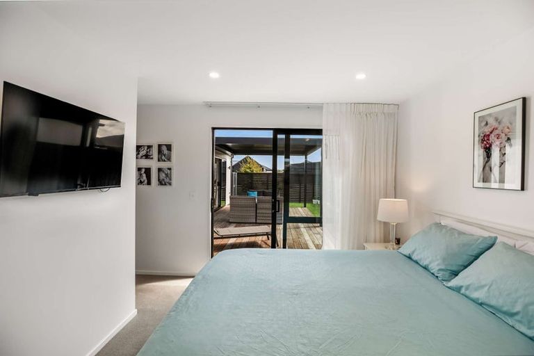 Photo of property in 4 Borthwick Street, Belfast, Christchurch, 8051