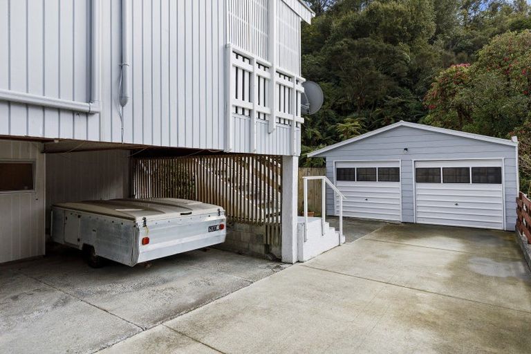 Photo of property in 68 Raukawa Street, Stokes Valley, Lower Hutt, 5019