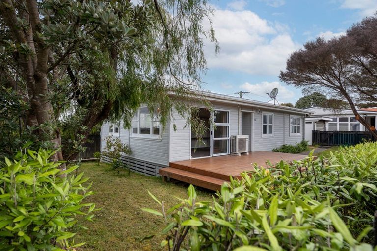 Photo of property in 1/74 Forest Hill Road, Henderson, Auckland, 0612
