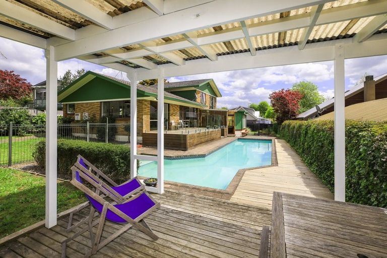 Photo of property in 18 Brookview Court, Queenwood, Hamilton, 3210