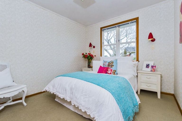 Photo of property in 18 Latham Avenue, Pakuranga, Auckland, 2010