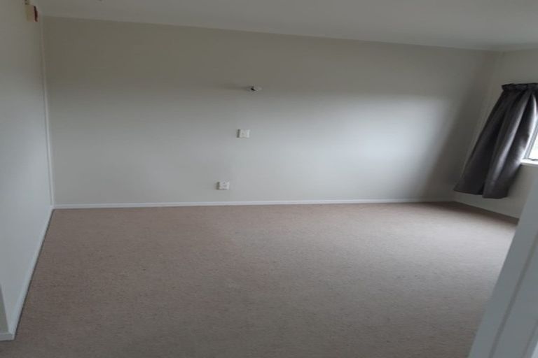 Photo of property in 12 Ruawai Road, Mount Wellington, Auckland, 1060