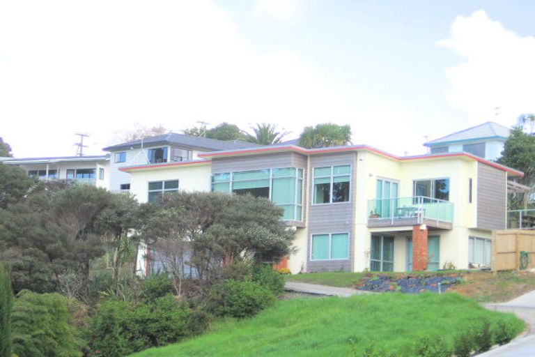 Photo of property in 9 Whale Cove, Stanmore Bay, Whangaparaoa, 0932