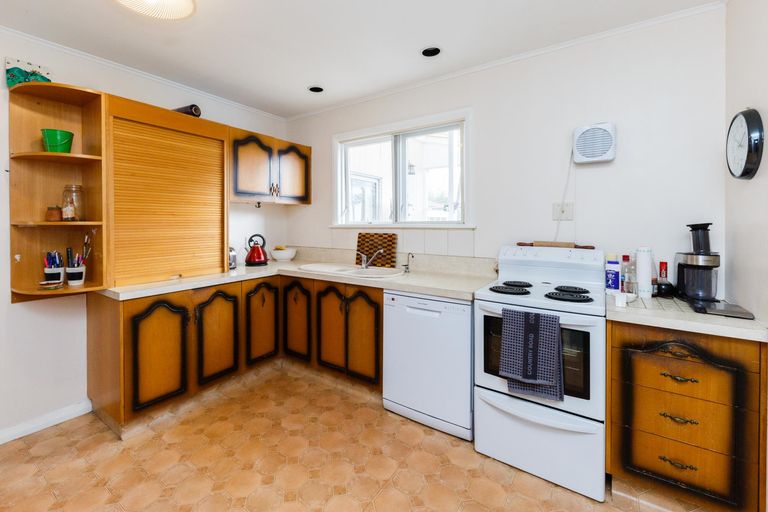 Photo of property in 109 Waterloo Crescent, Hokowhitu, Palmerston North, 4410