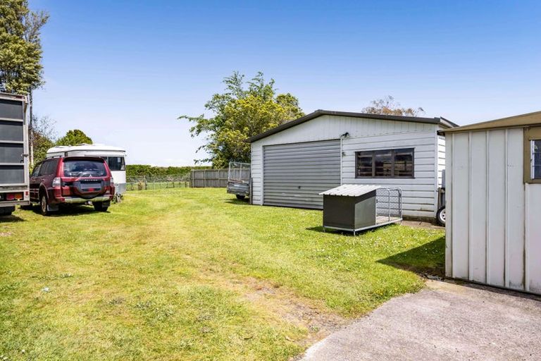 Photo of property in 13 Flint Road West, Stratford, 4332