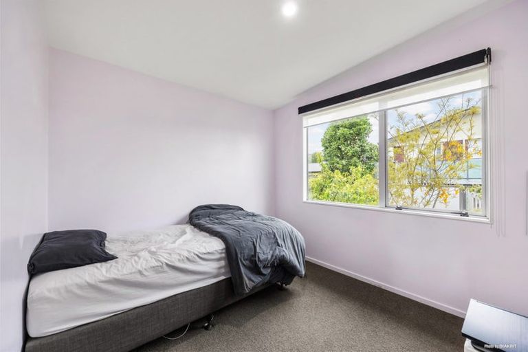 Photo of property in 302a Upper Queen Street, Pukekohe, 2120