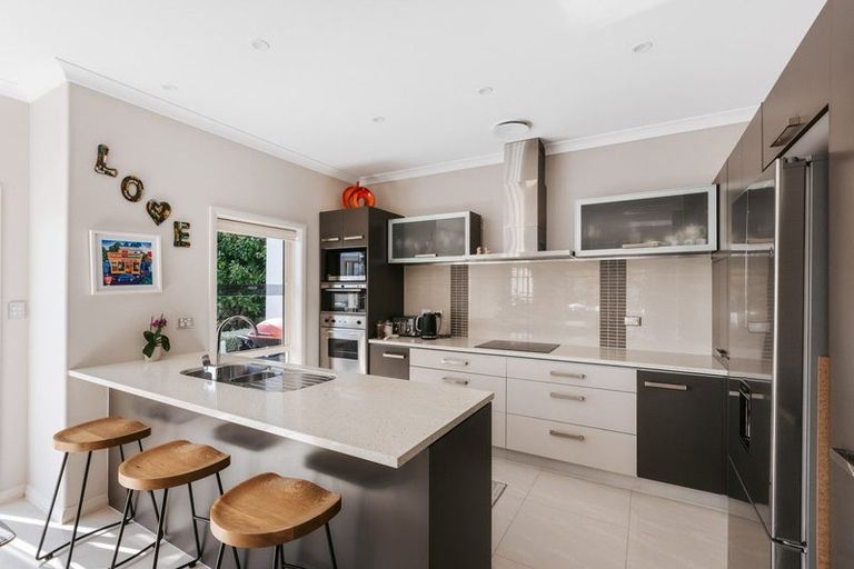 Photo of property in 22 Adler Drive, Ohauiti, Tauranga, 3112