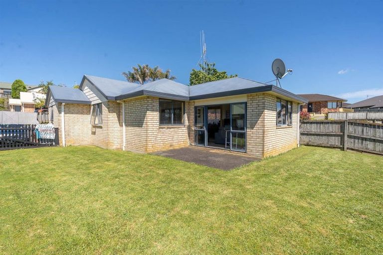 Photo of property in 23 Pointon Glade, Grandview Heights, Hamilton, 3200