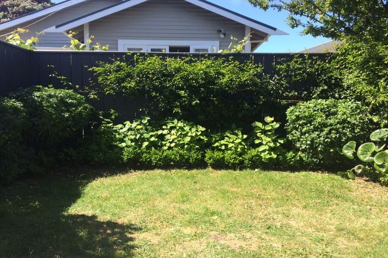 Photo of property in 70 Park Road, Miramar, Wellington, 6022