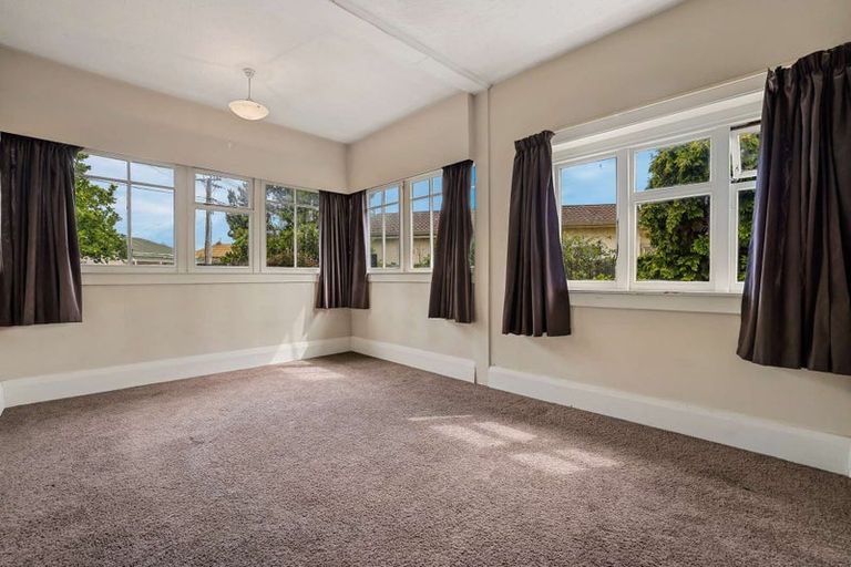 Photo of property in 20 England Street, Phillipstown, Christchurch, 8011