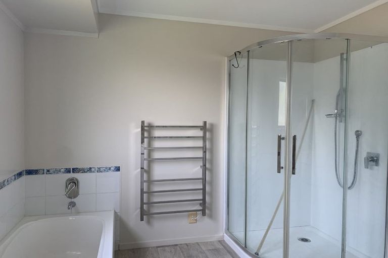 Photo of property in 51a West Coast Road, Glen Eden, Auckland, 0602