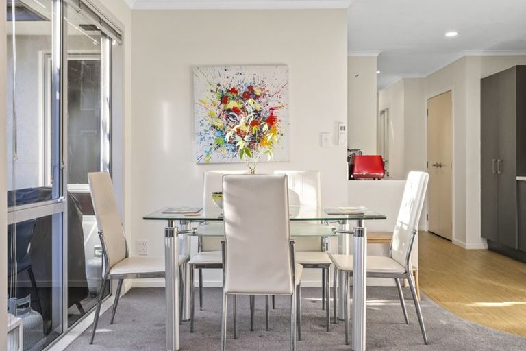 Photo of property in 9j Denver Place, Hamilton East, Hamilton, 3216