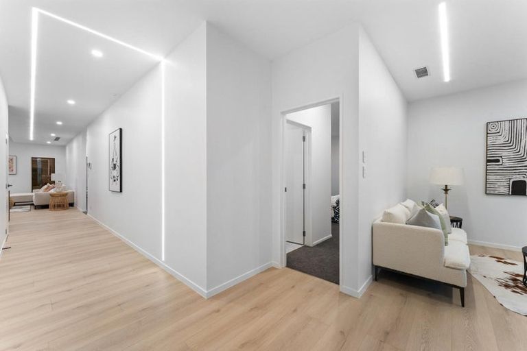 Photo of property in 32 Streamview Way, Long Bay, 0792