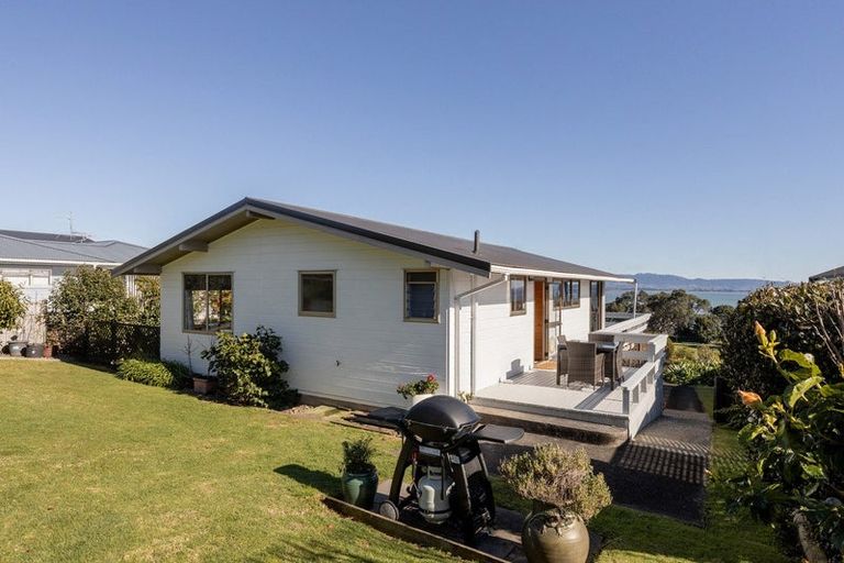 Photo of property in 15 Hamurana Road, Omokoroa, 3114