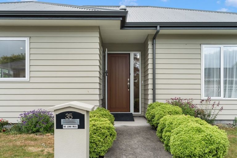 Photo of property in 35 John Mcdonald Mews, Masterton, 5810